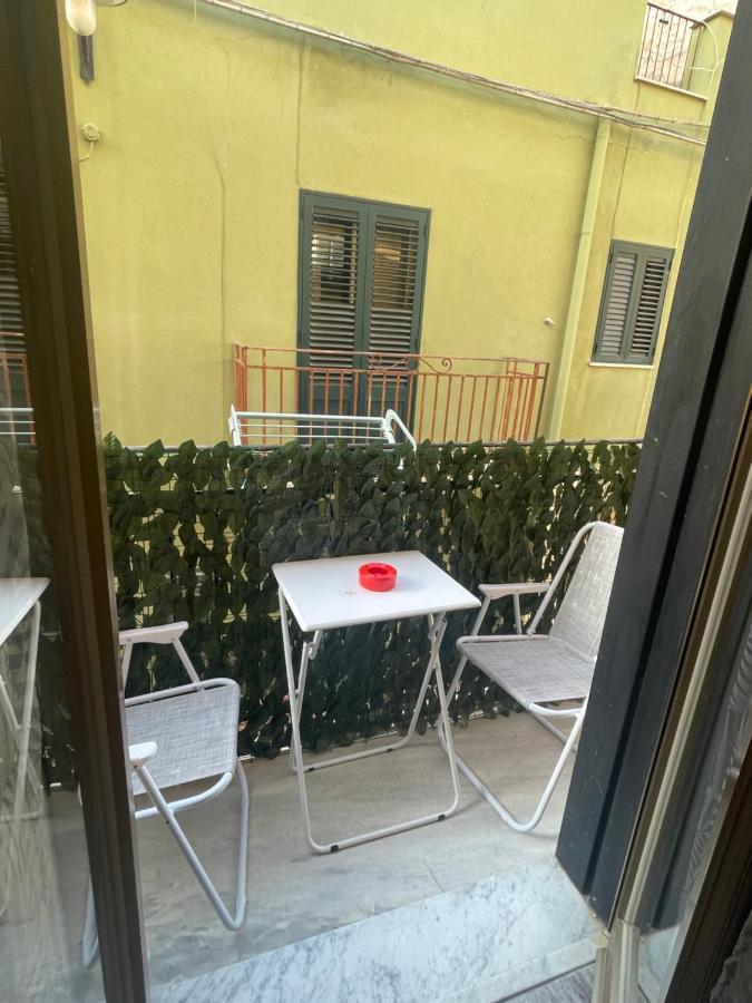 Fronte Mare Arenella Bed & Breakfast Palermo Eksteriør bilde