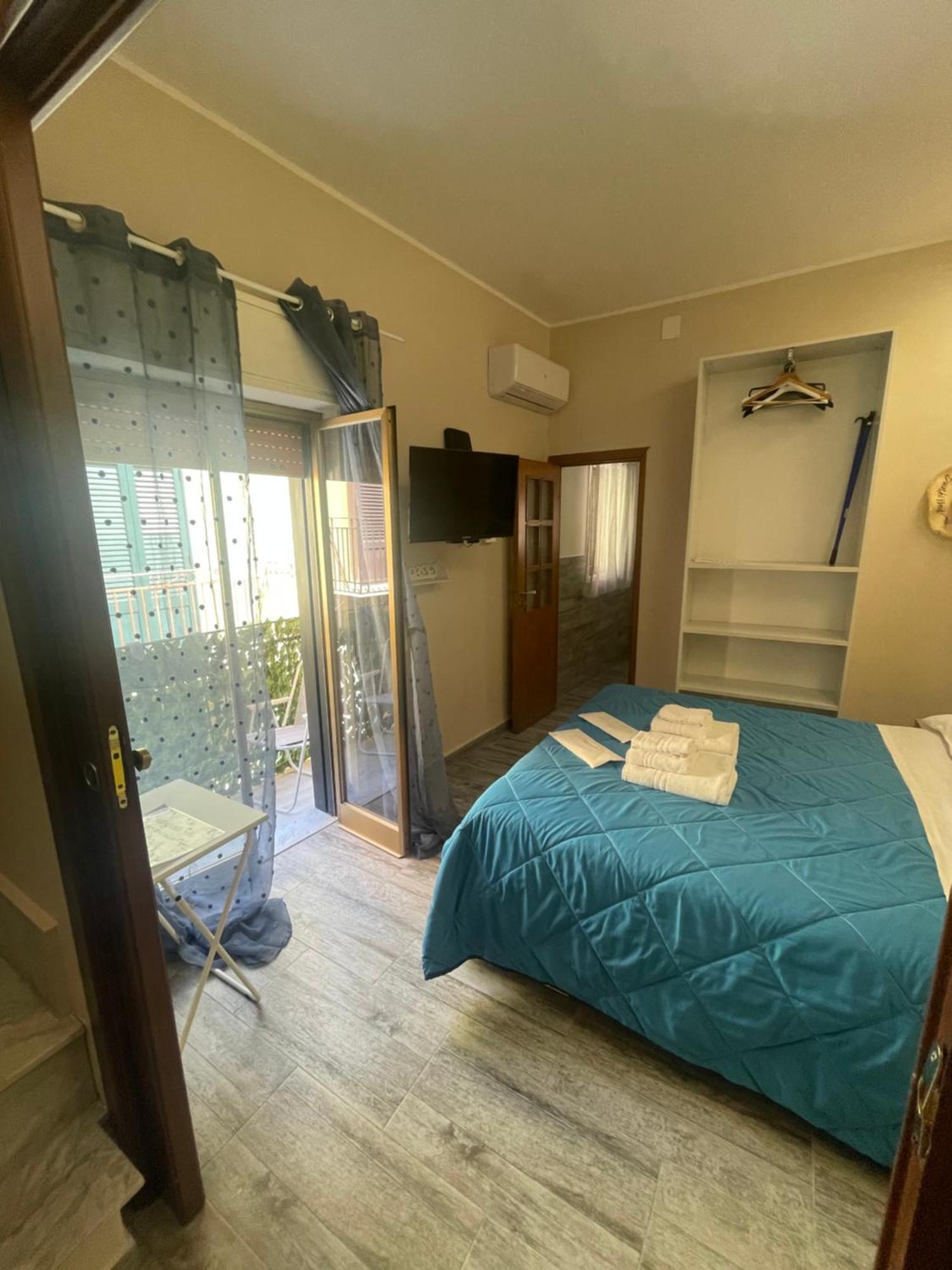 Fronte Mare Arenella Bed & Breakfast Palermo Eksteriør bilde